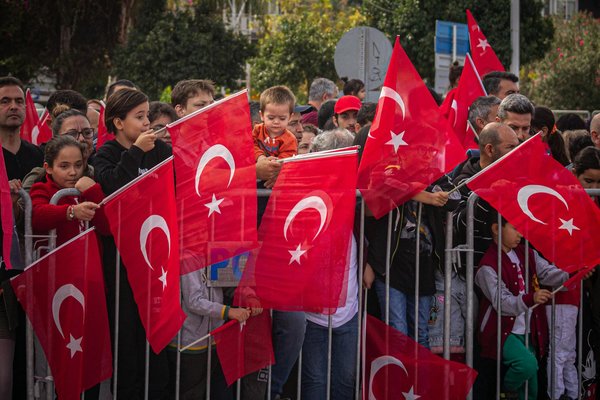 L'Impact Majeur des Critiques de Théâtre sur les Productions Scéniques : Rôle et Influence Décryptés